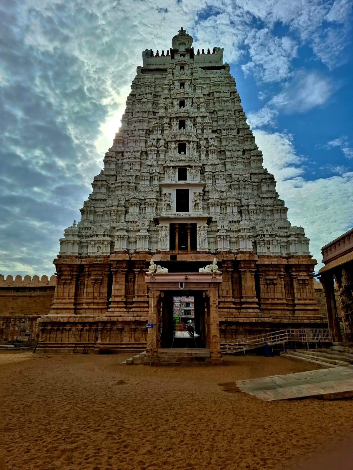 White Temple Tower